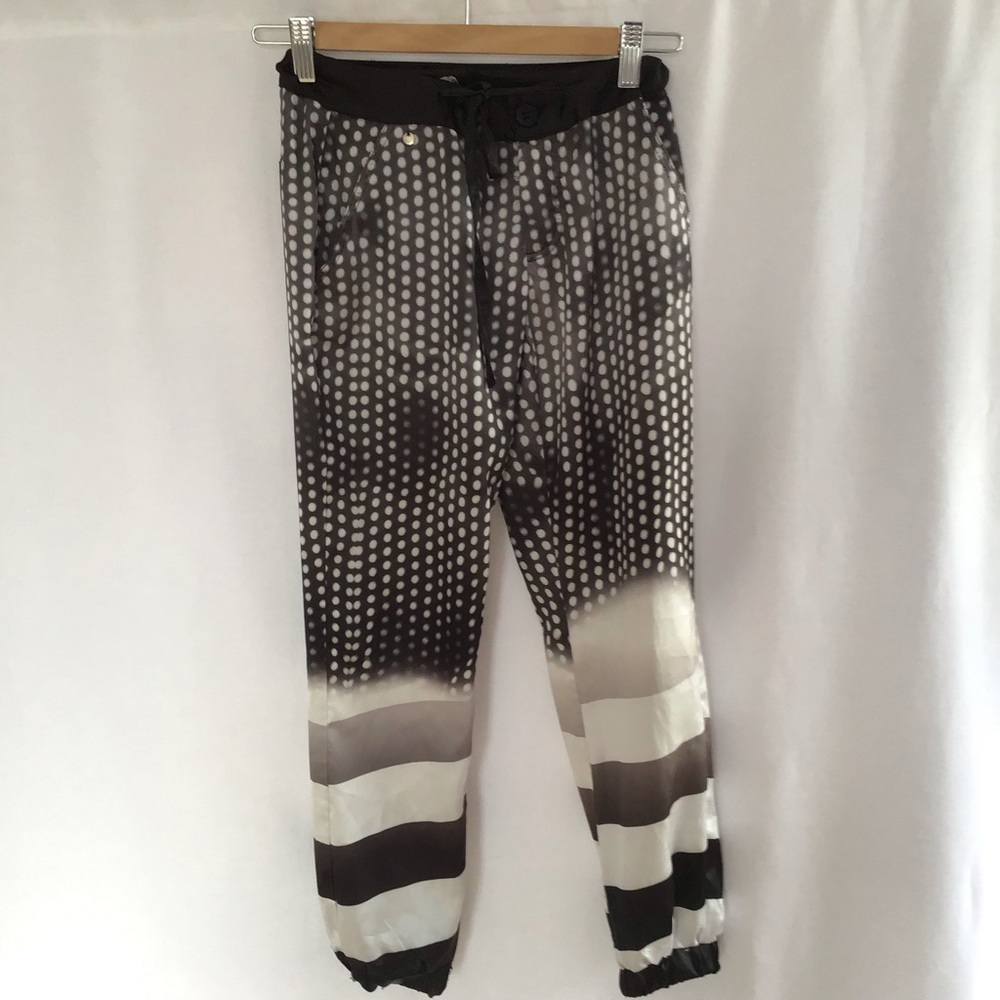 Fun and Fun pants For Girls Size L